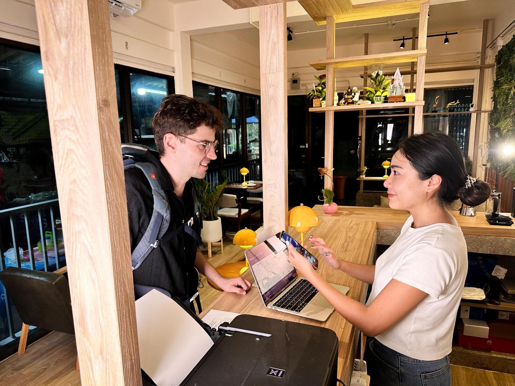 Bangkok Neighborhood Hostel Εξωτερικό φωτογραφία